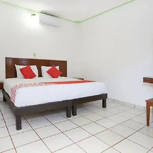 Oyo Mexico Hotel